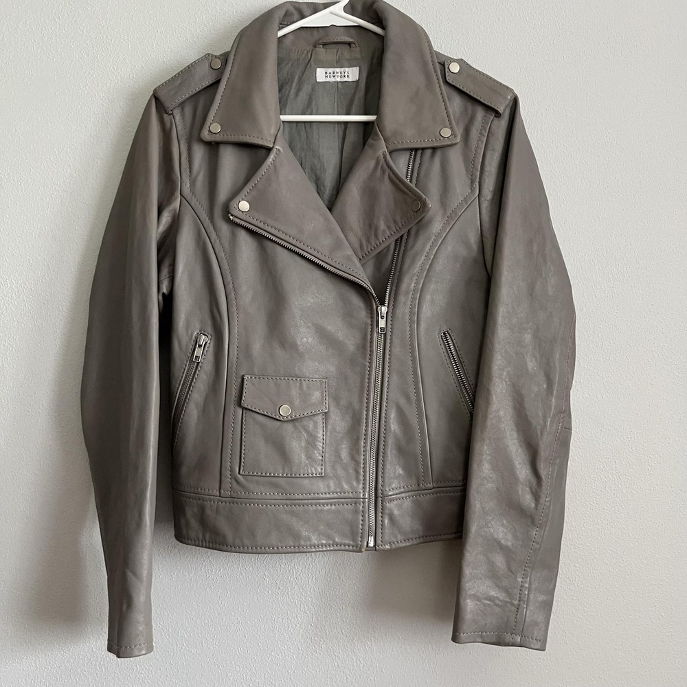 Barneys New York Jacket Womens Medium Gray Leather Moto Biker Short Zip Pockets